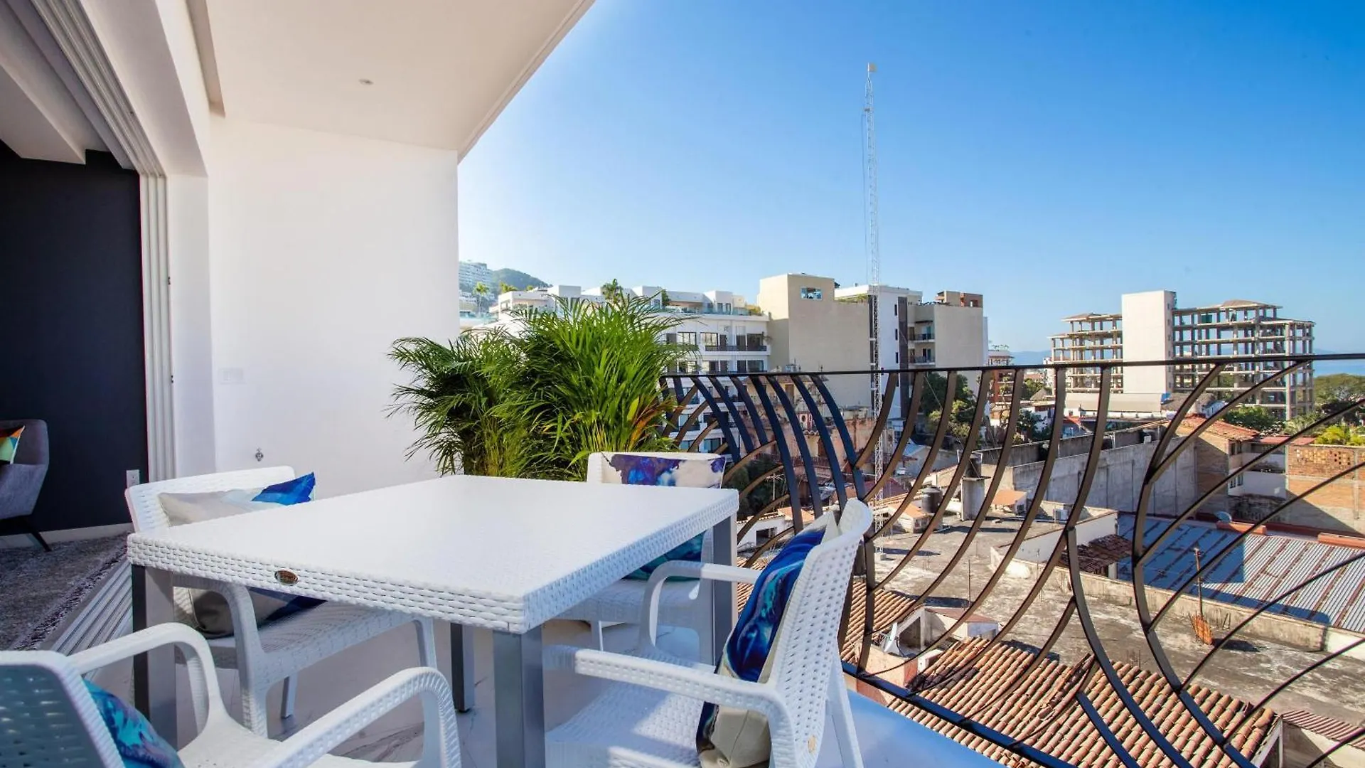 Holiday home Chic 1Br In Romantic Zone With Pool Puerto Vallarta